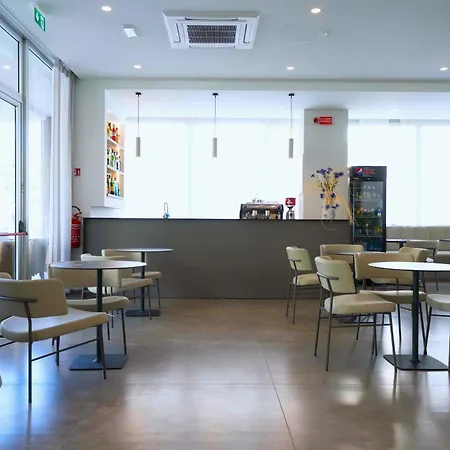 酒店 Giannini 里米尼